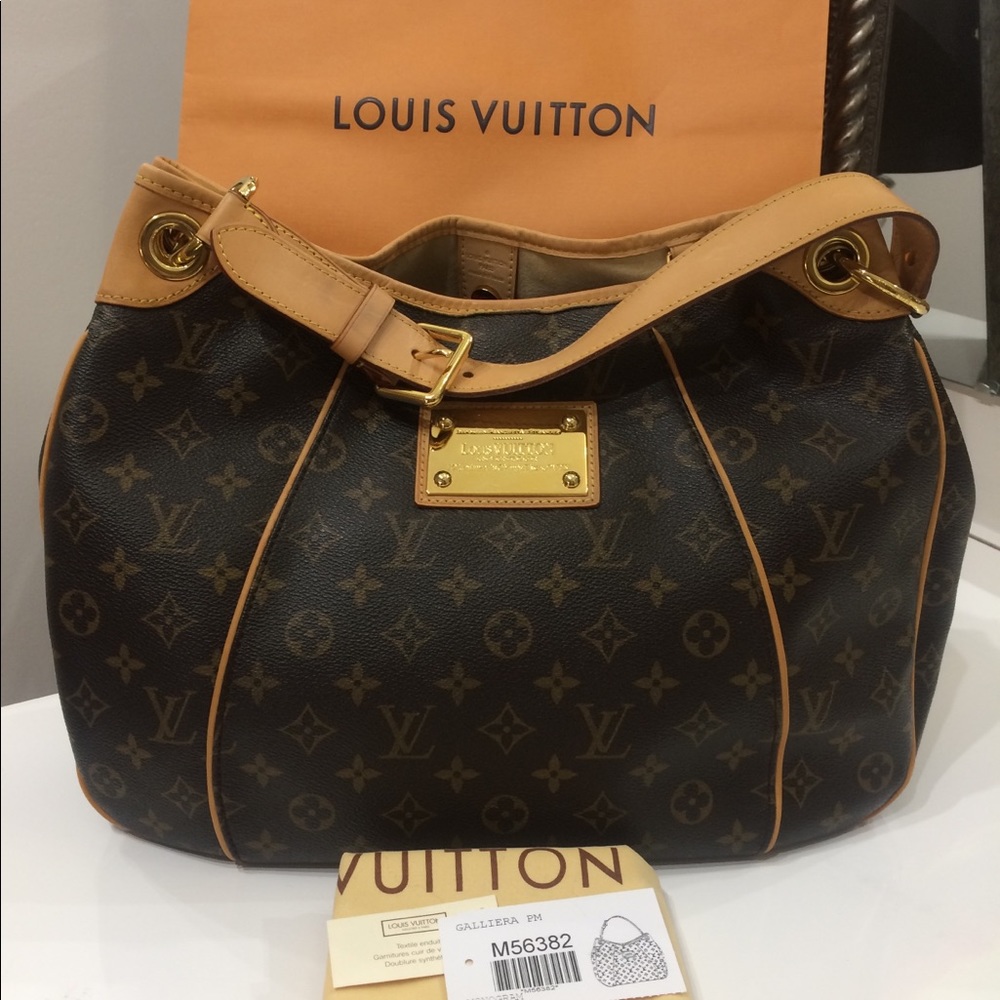 Louis Vuitton Galliera PM